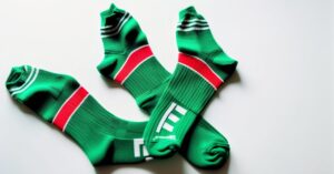 Zielone getry piłkarskie: Najlepsze dla zawodników i modne na boisko